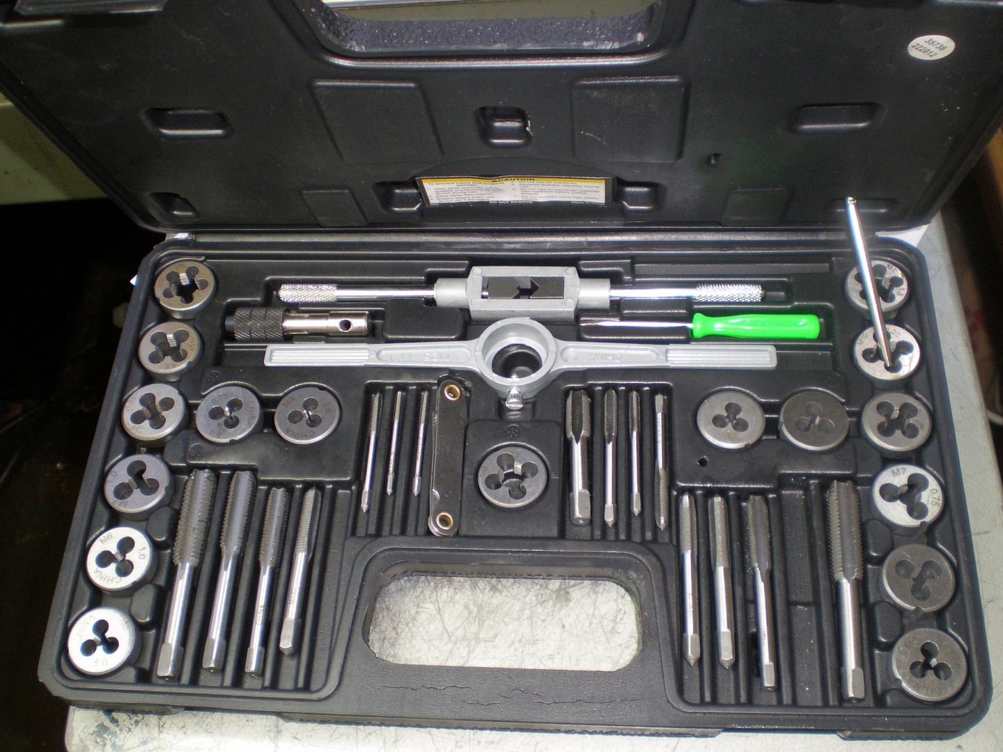 Everything2Stroke How to install thread inserts